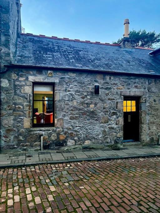 Historic Cottage In The Heart Of Old Aberdeen. 外观 照片